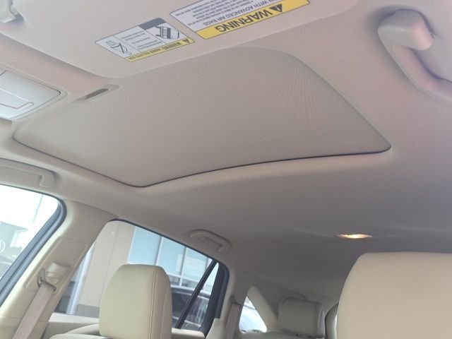 Used 2017 White Acura Advance Package image 21