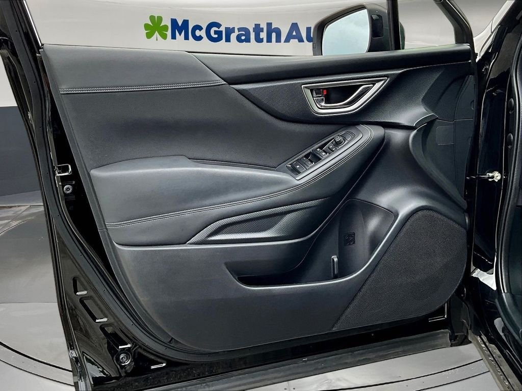 Used 2022 Black Subaru Premium image 23
