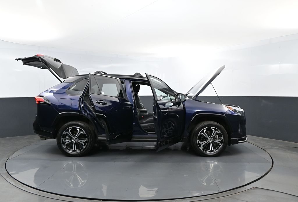 Used 2025 Midnight Black Metallic Toyota XSE image 30