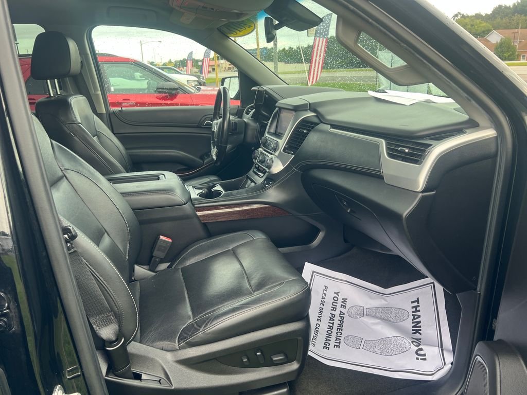 Used 2018 Black GMC SLT image 27