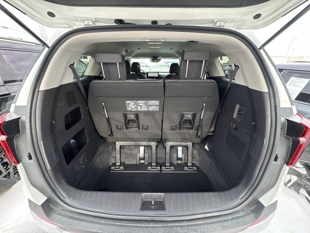 2026 Kia Carnival LX - Photo 24