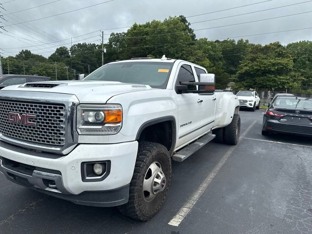 2017 GMC Sierra 3500HD Denali