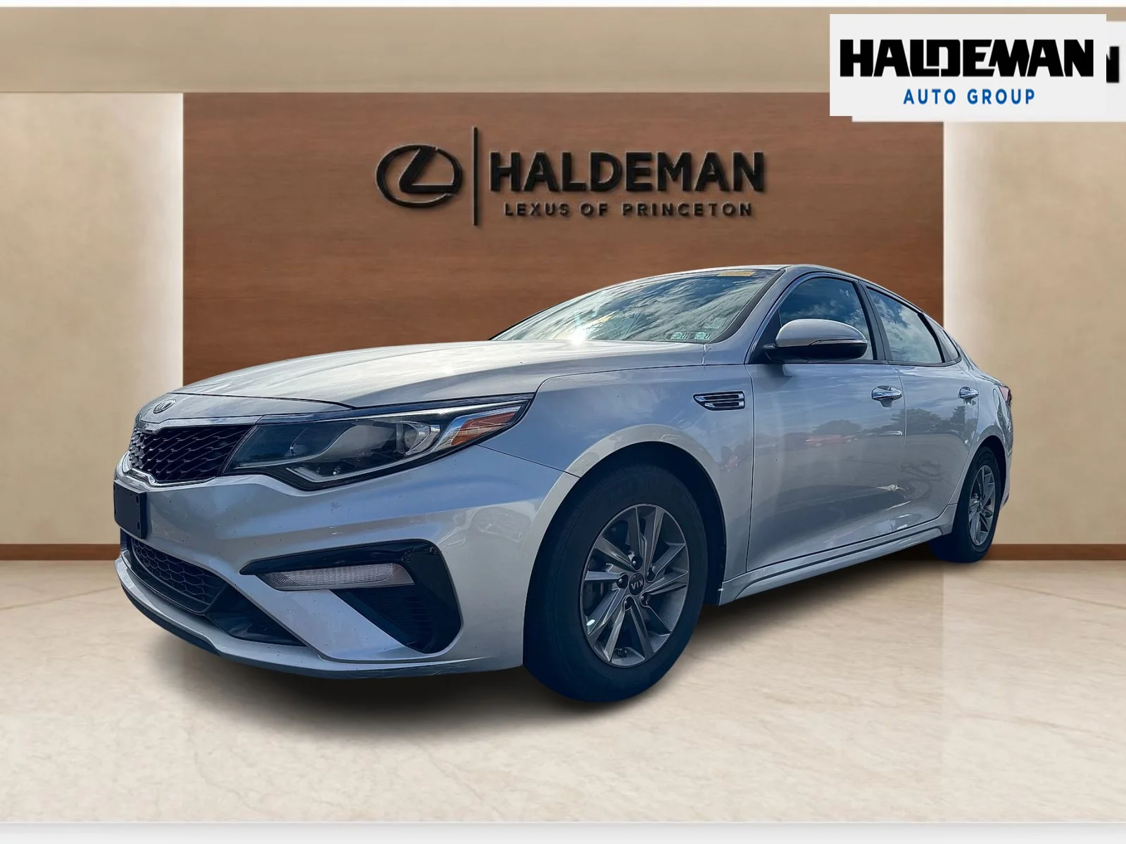Used 2019 Kia Optima LX with VIN 5XXGT4L3XKG358579 for sale in Lawrence Township, NJ