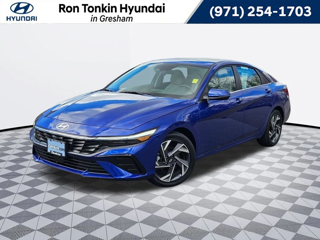 2025 Hyundai Elantra 2.0 Limited IVT's photo