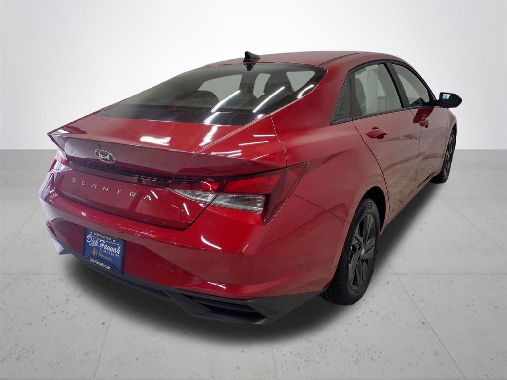 Certified Used 2023 Scarlet Red Hyundai SEL image 14