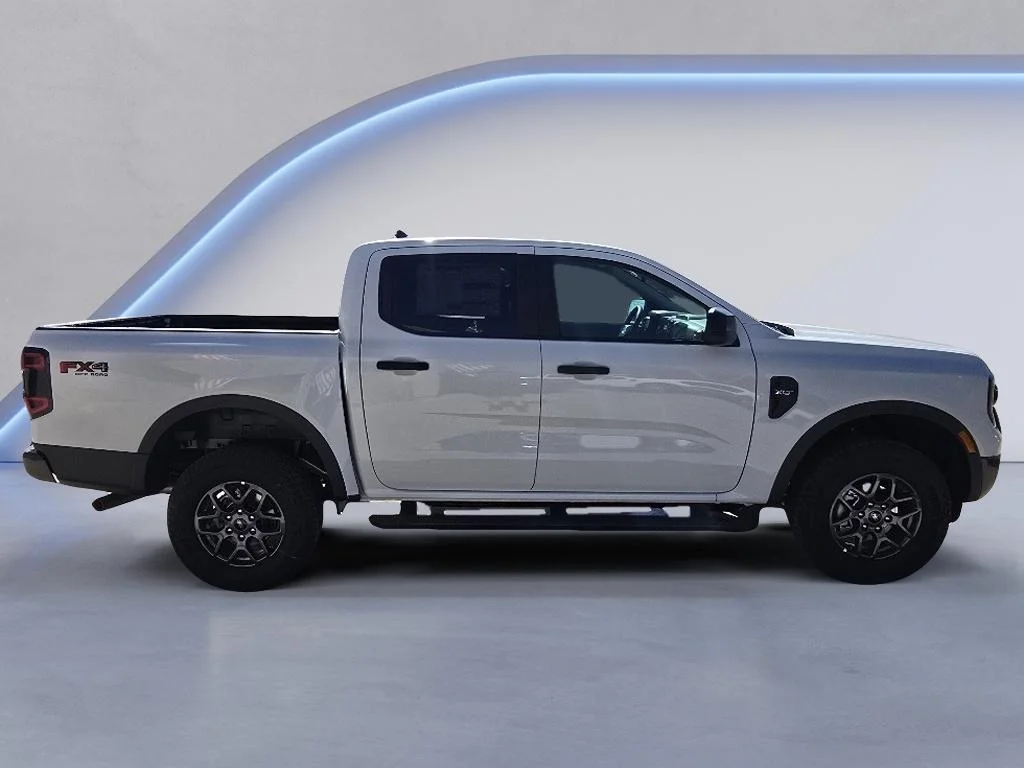 New 2026 White Ford XLT image 4