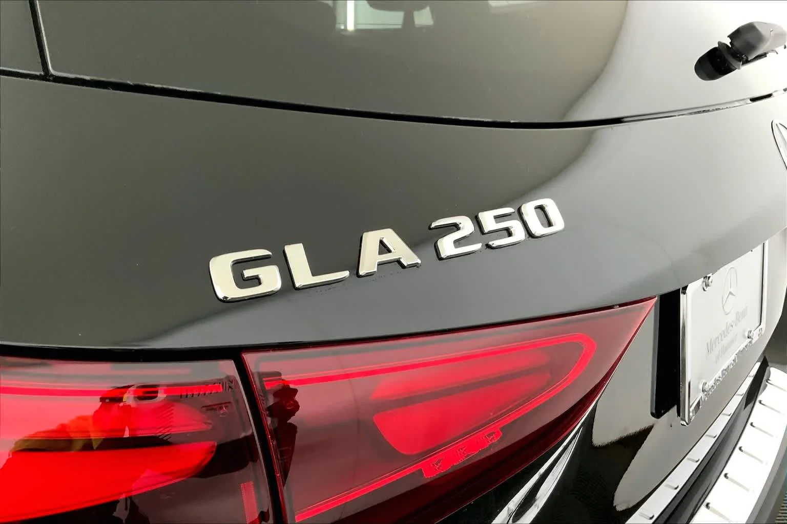 2025 Mercedes-Benz GLA GLA250 - Photo 7