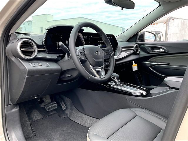 New 2026 White Sands Chevrolet ACTIV image 8