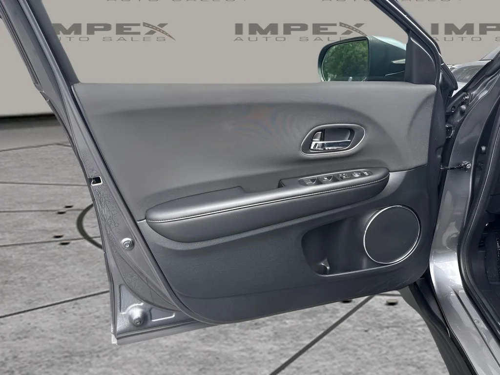 Used 2019  Honda EX image 16