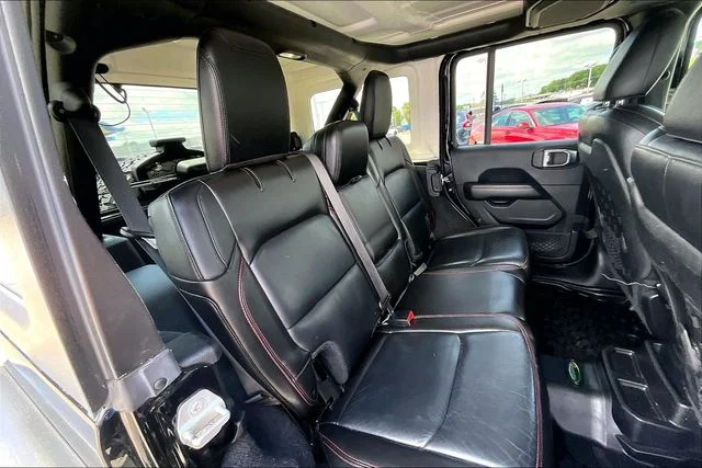 Used 2018 Black Jeep Unlimited Rubicon image 20