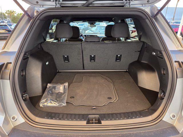 2027 Chevrolet Equinox LT - Photo 13