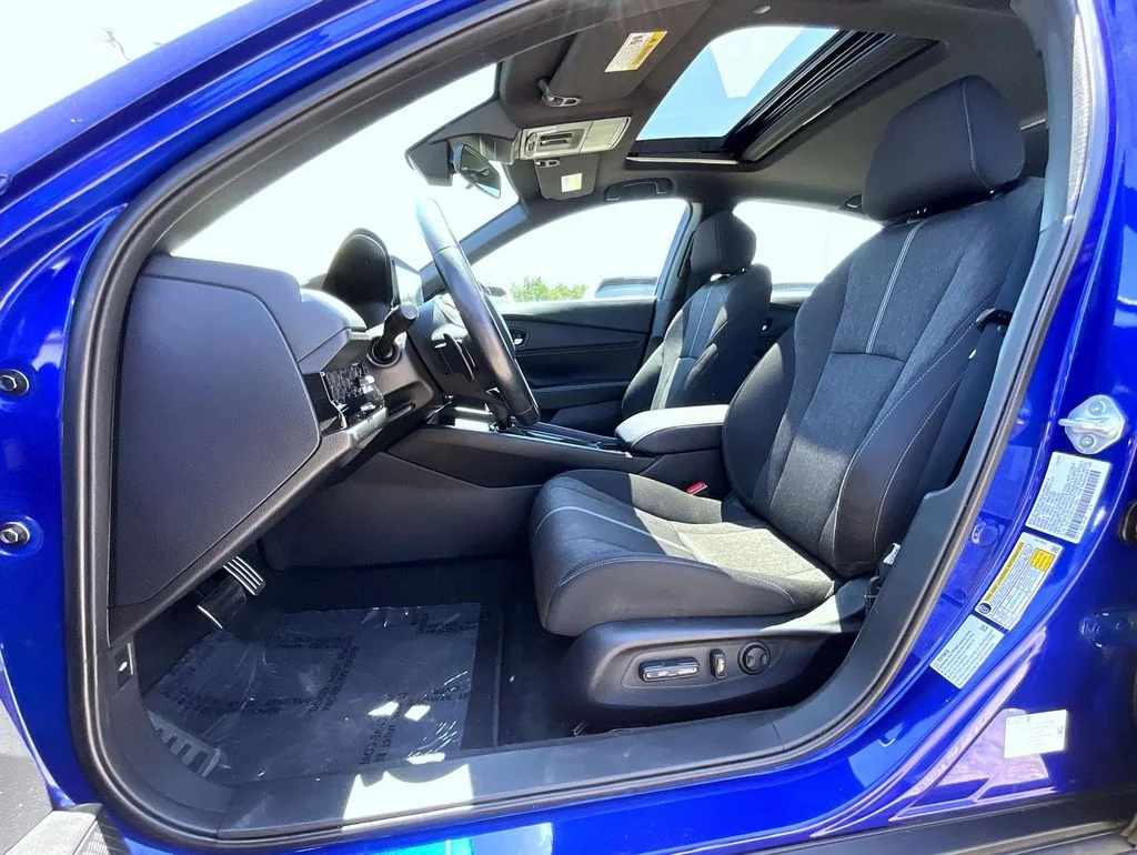 Used 2023 Blue Honda Sport image 10