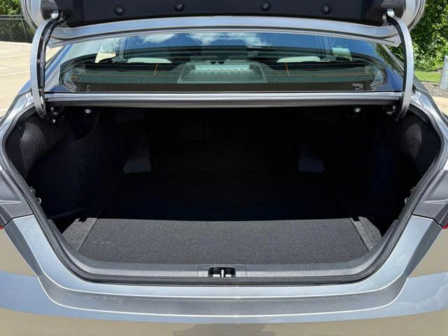 Certified Used 2026 PRECIOUS METAL Toyota SE image 26