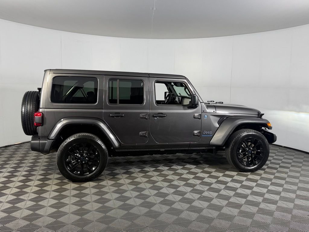 Certified Used 2025 Gray Jeep Sahara 4xe image 3