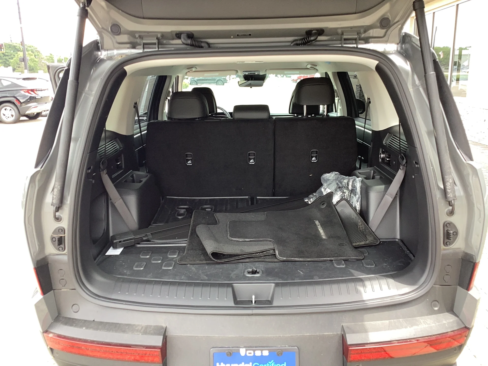 Certified Used 2026 Hampton Gray Hyundai SEL image 14