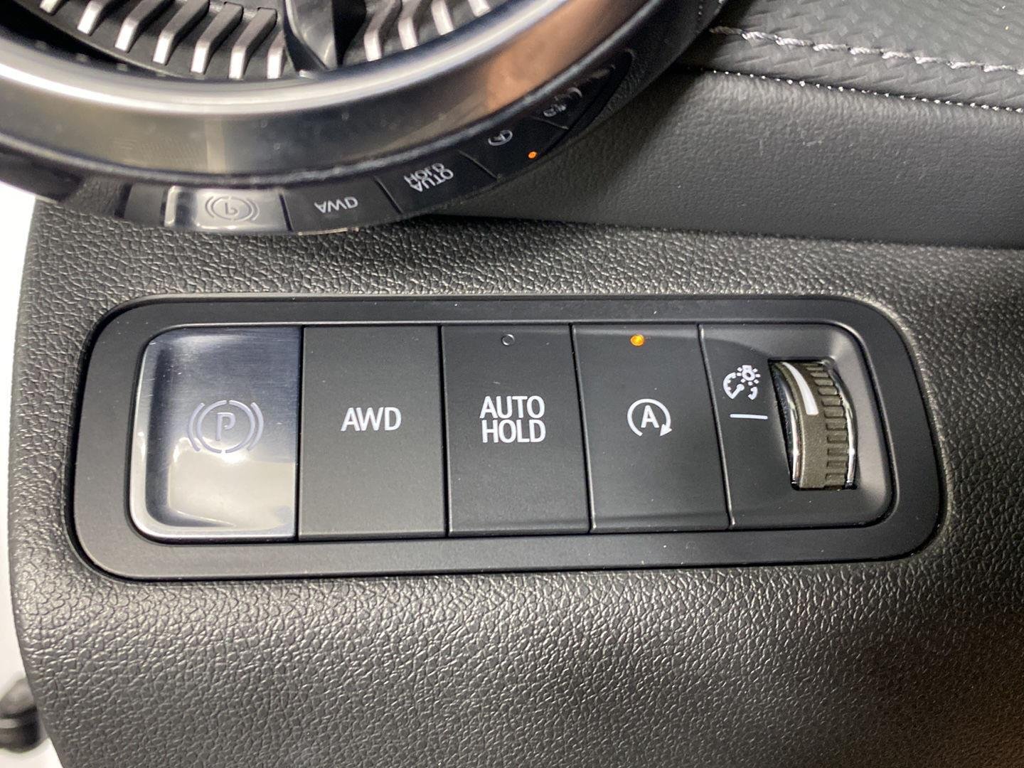 Used 2025  Chevrolet LT image 25