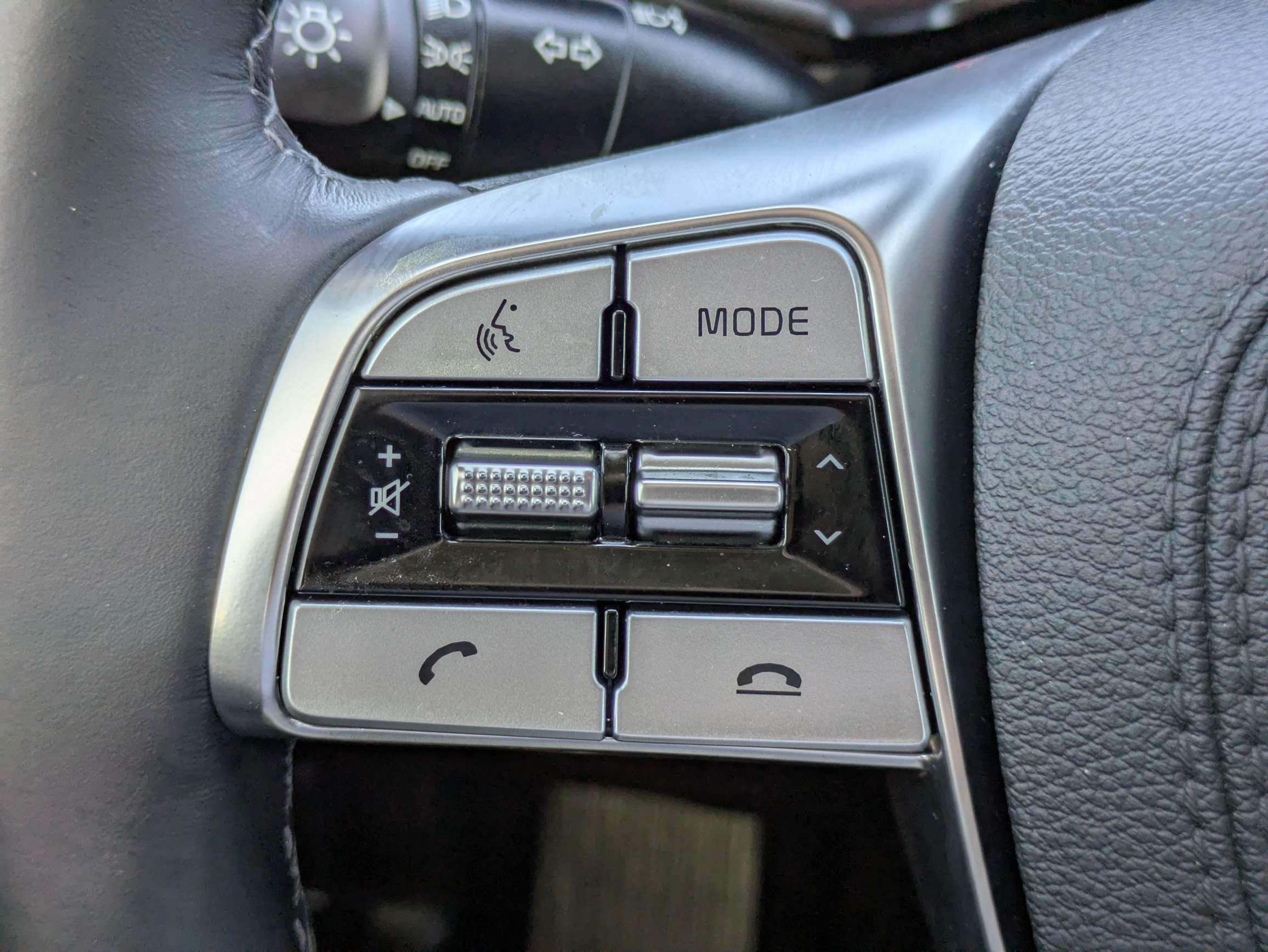 Certified Used 2022 Wolf Gray Kia EX image 25