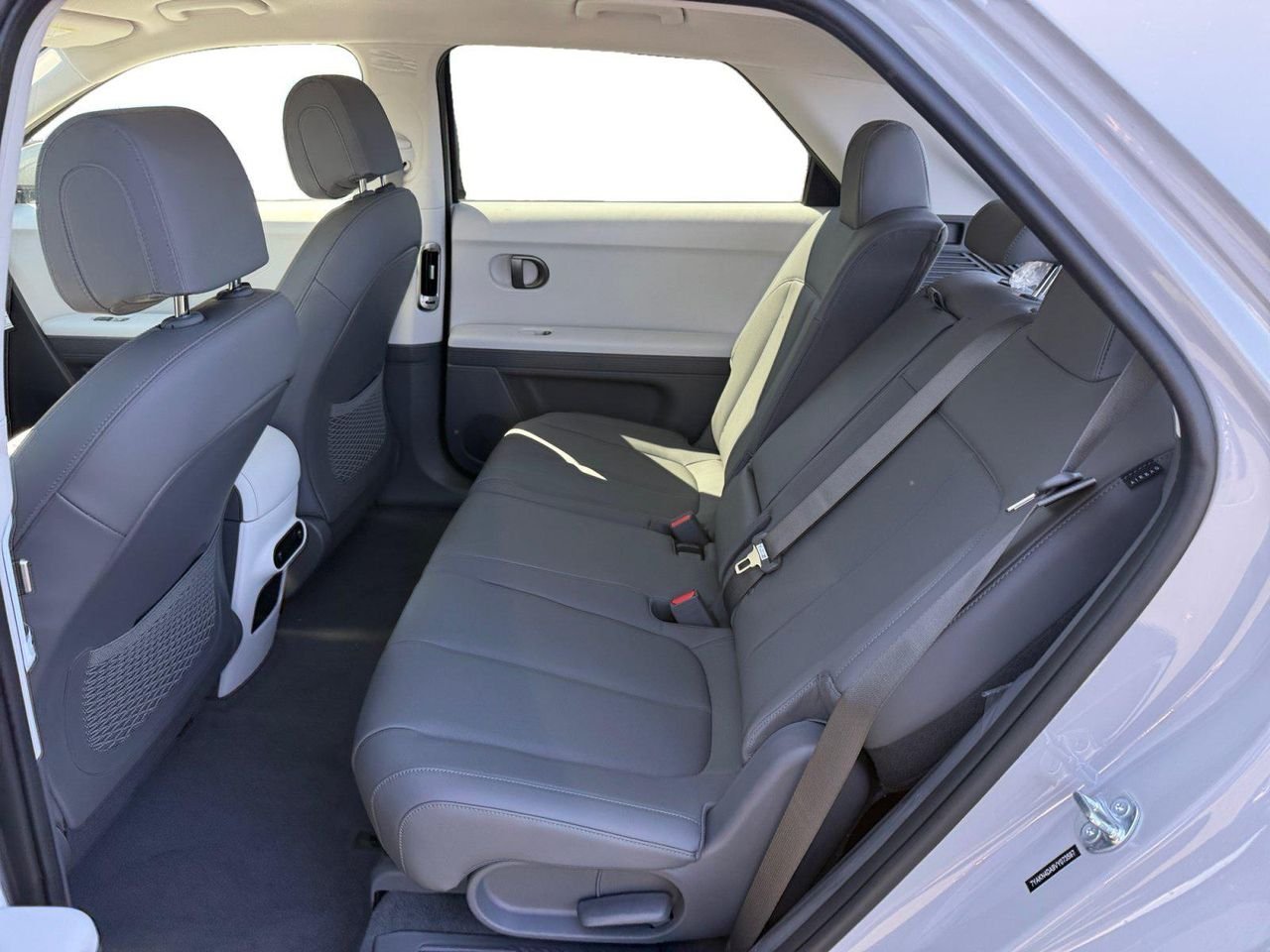 New 2027 Gray Hyundai SEL image 36