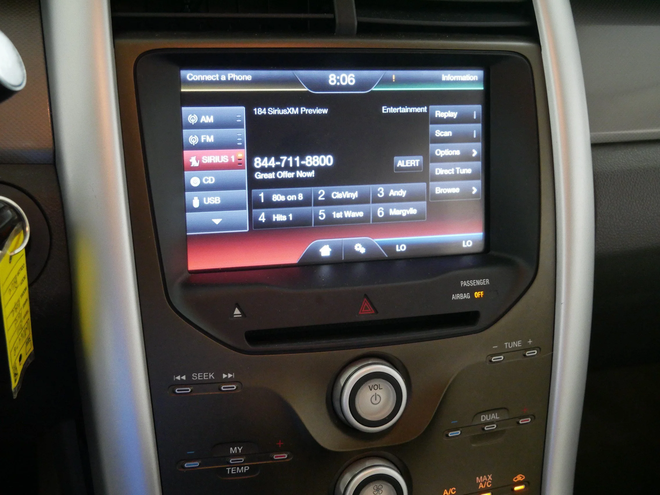 Used 2011 Kona Blue Metallic Ford SEL image 22