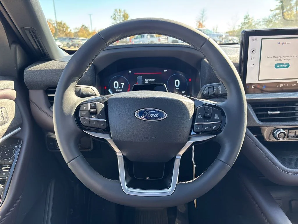 New 2026 White Ford Platinum image 21
