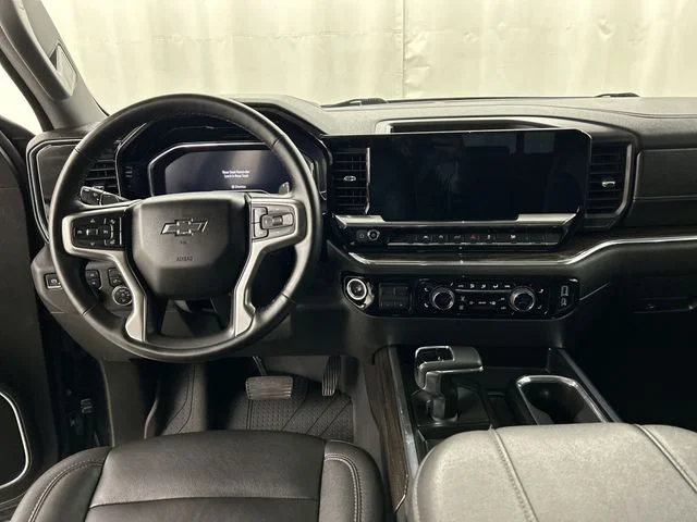 Used 2024 Gray Chevrolet RST image 26