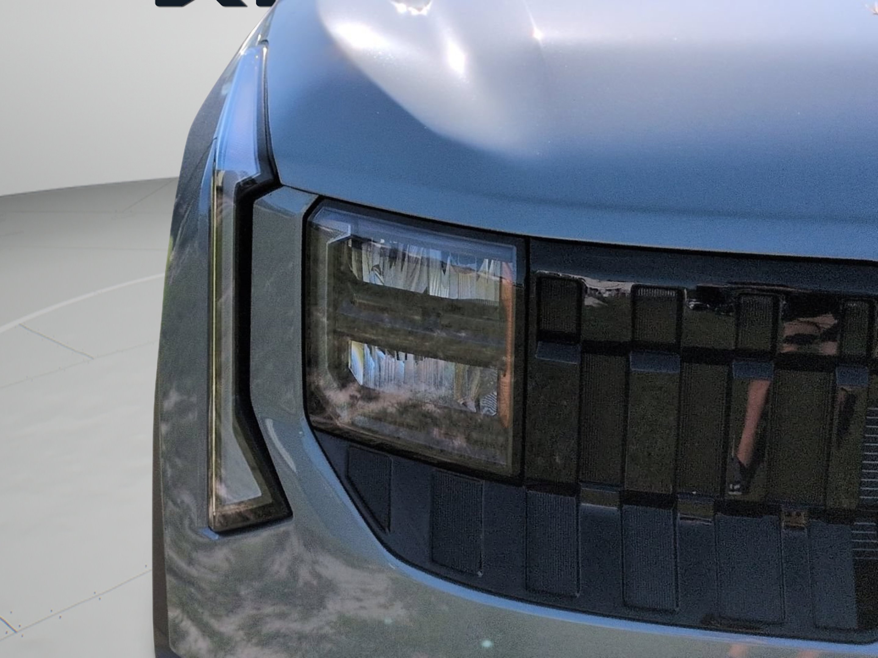New 2027 Iceberg Green Kia EX image 11