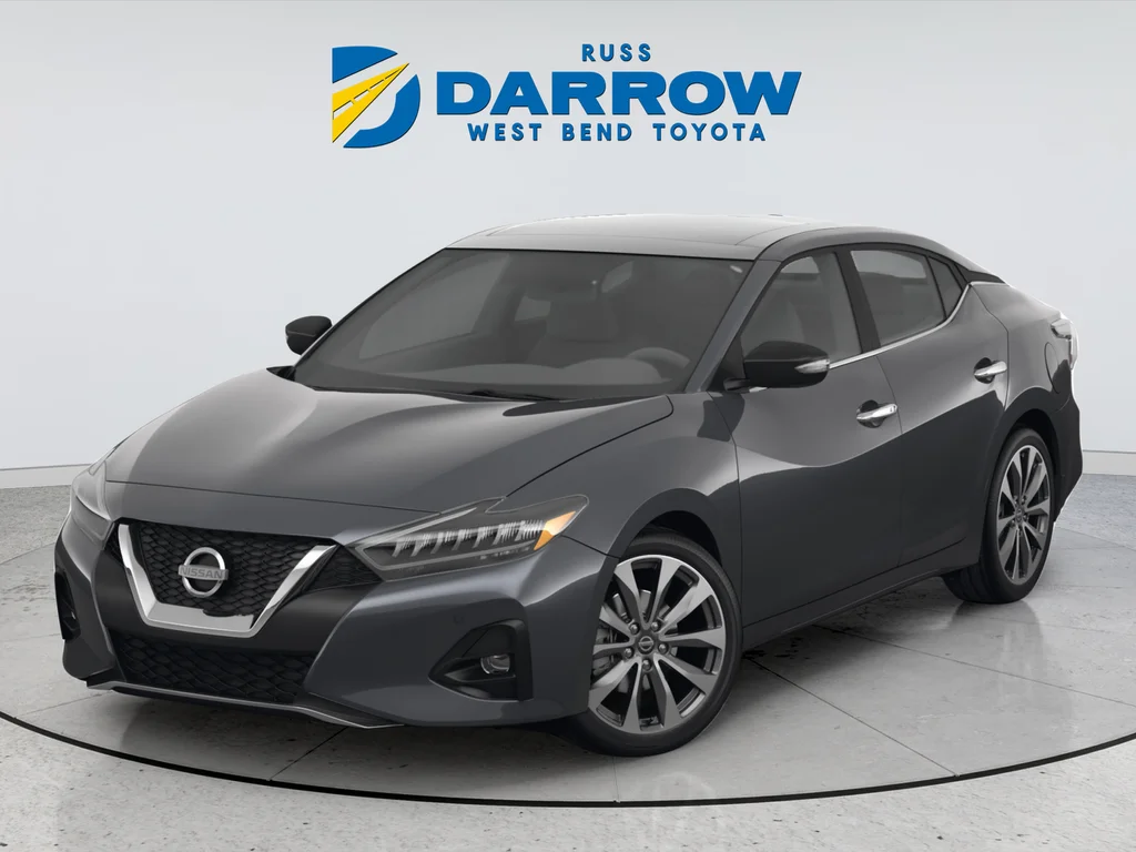 Used 2022 Gray Nissan Platinum image 9