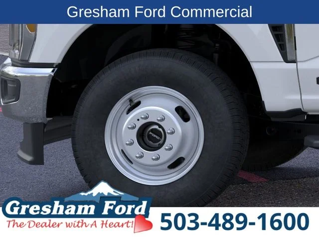 New 2026 Oxford White Ford XL image 22