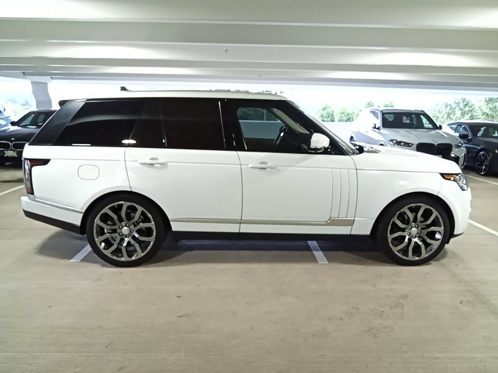 Used 2016  Land Rover 3.0L V6 Turbocharged Diesel Td6 image 4