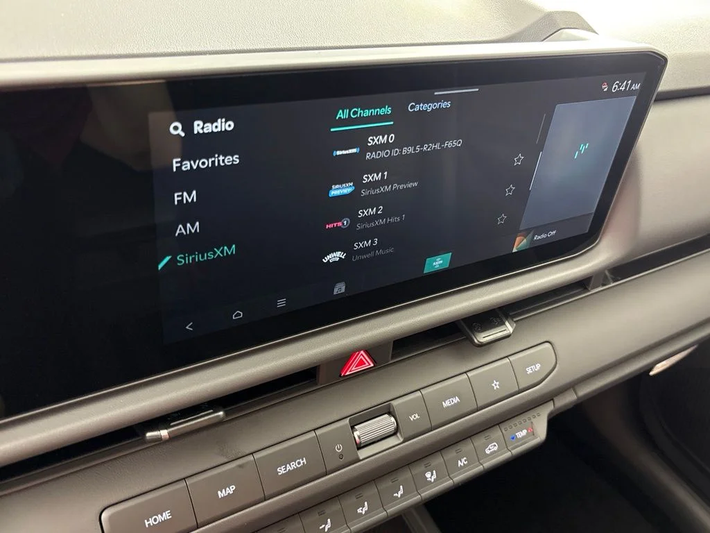 New 2027 Terrain Brown Kia X-Line S image 33