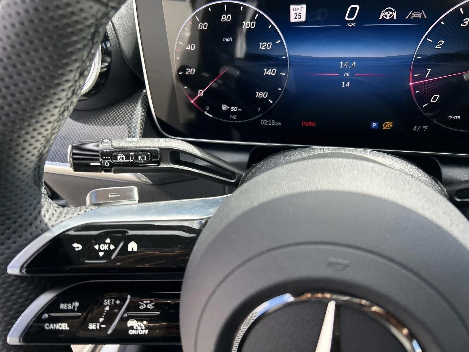 New 2026 Polar White Mercedes-Benz GLC 300 image 19
