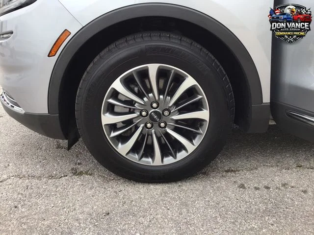 Used 2023 Gray Lincoln Standard image 25