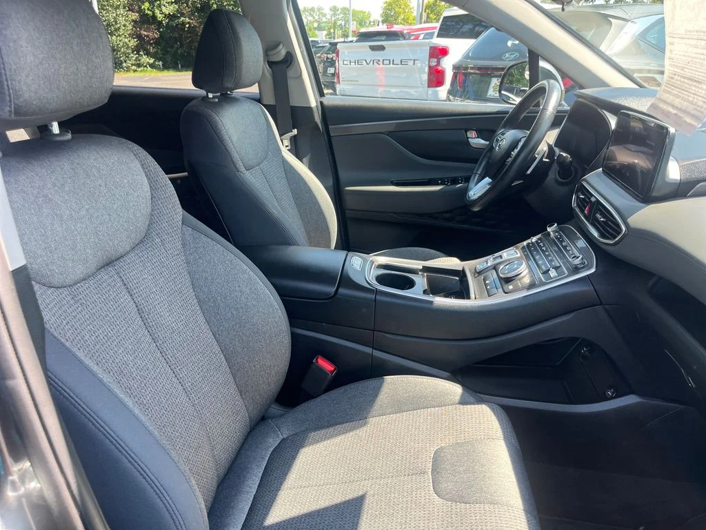 Used 2023 Gray Hyundai SEL image 28