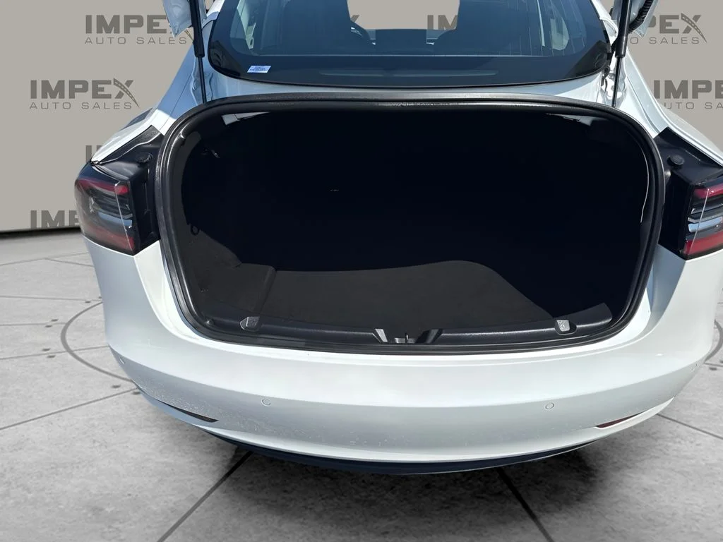 Used 2019 White Tesla Long Range image 30