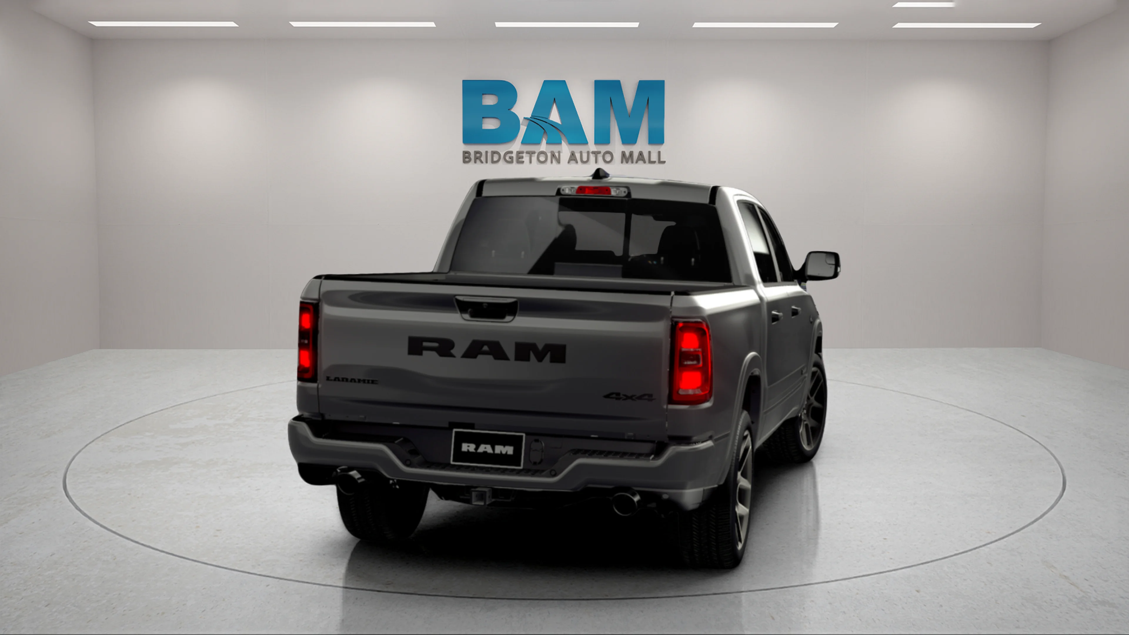 New 2026 Granite Crystal Metallic Clearcoat Ram Laramie image 7