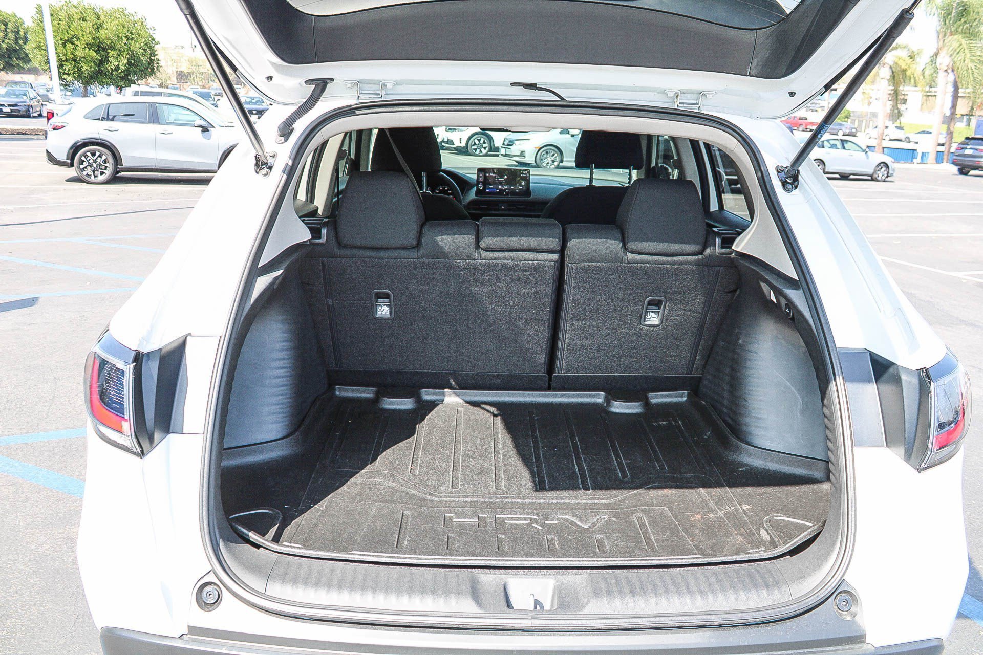 2026 Honda HR-V LX - Photo 54