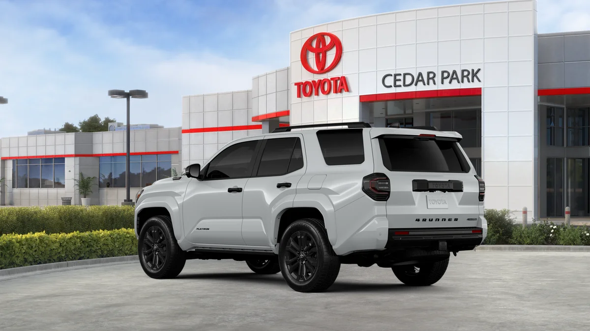 New 2026 Wind Chill Pearl Toyota Platinum image 6