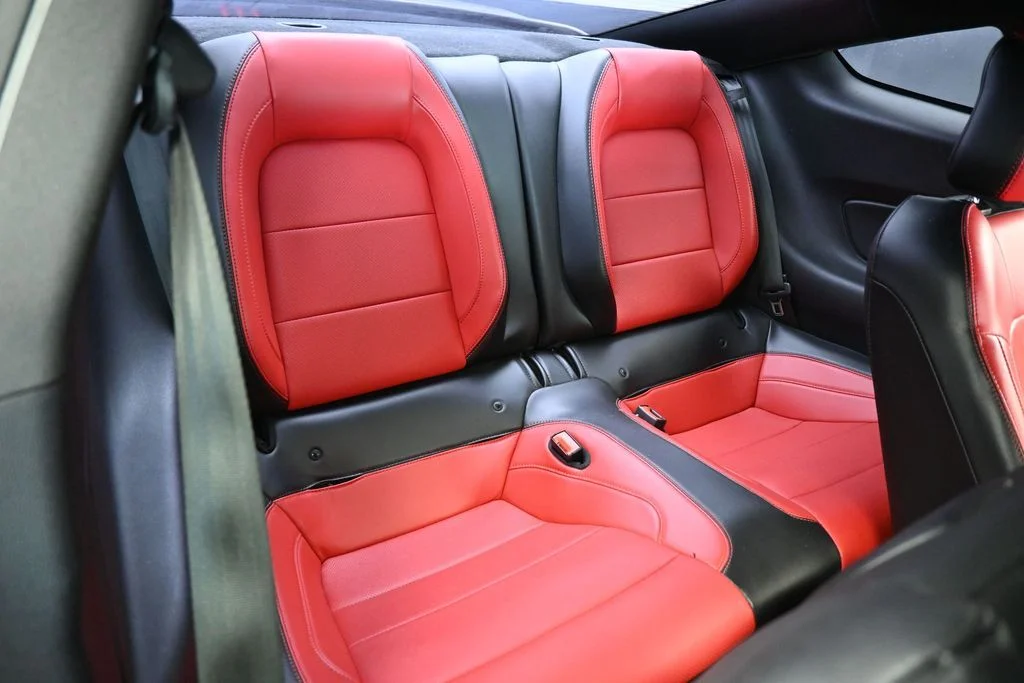 Used 2020 Magnetic Ford GT Premium image 32