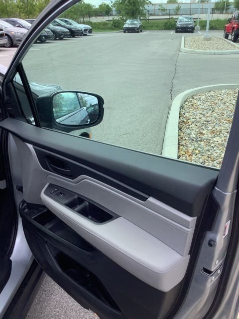2024 Honda Odyssey EX-L - Photo 20