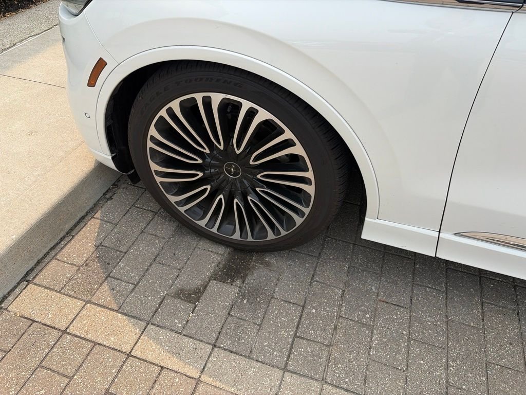 Used 2020 White Lincoln Black Label image 13