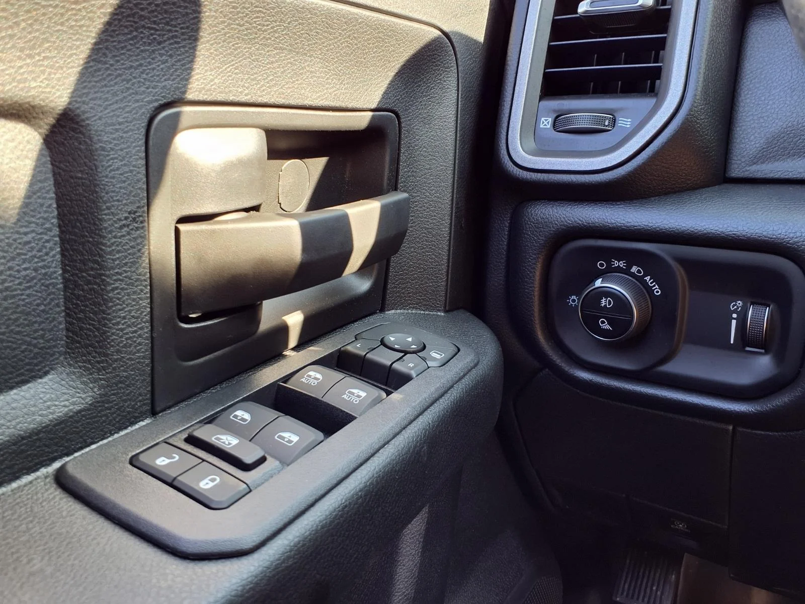 New 2026 Forged Blue Metallic Exterior Paint RAM Tradesman image 8