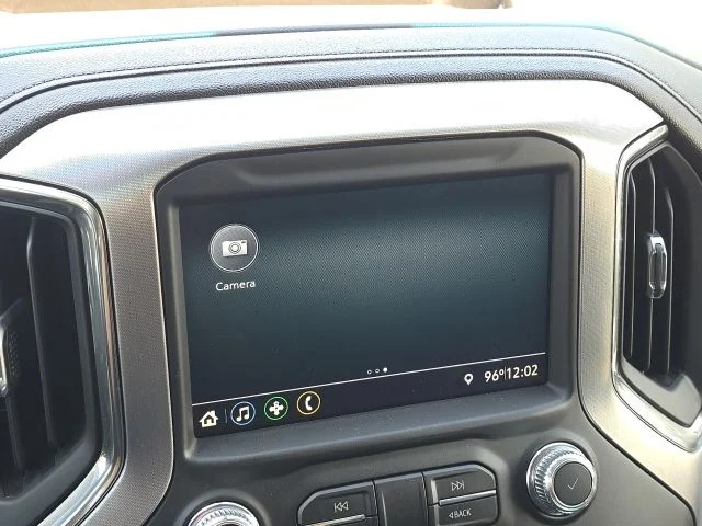 Certified Used 2022 White GMC SLE image 28