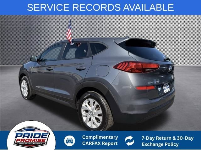 Used 2019 Gray Hyundai SE image 4