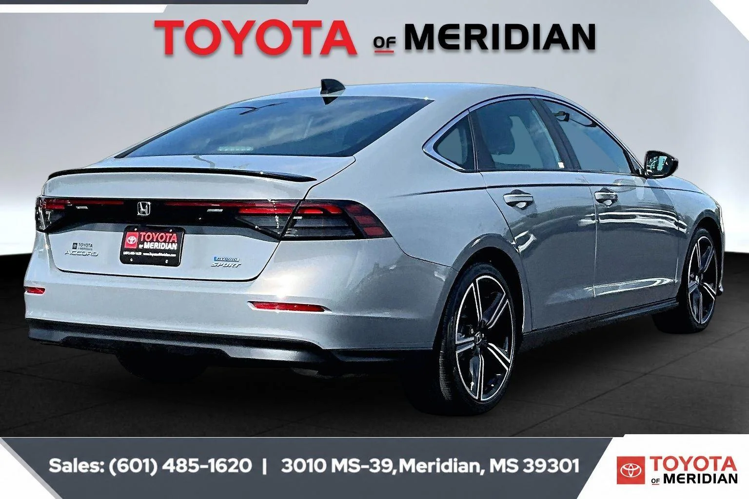 Used 2025 Urban Gray Pearl Honda Sport image 11