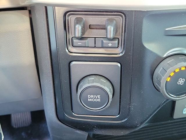 2025 Ford F-350 Super Duty XL - Photo 12