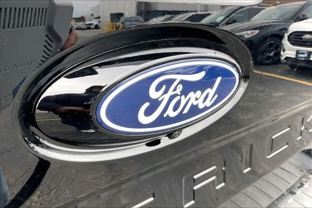 New 2026 Shadow Black Ford Tremor® image 7