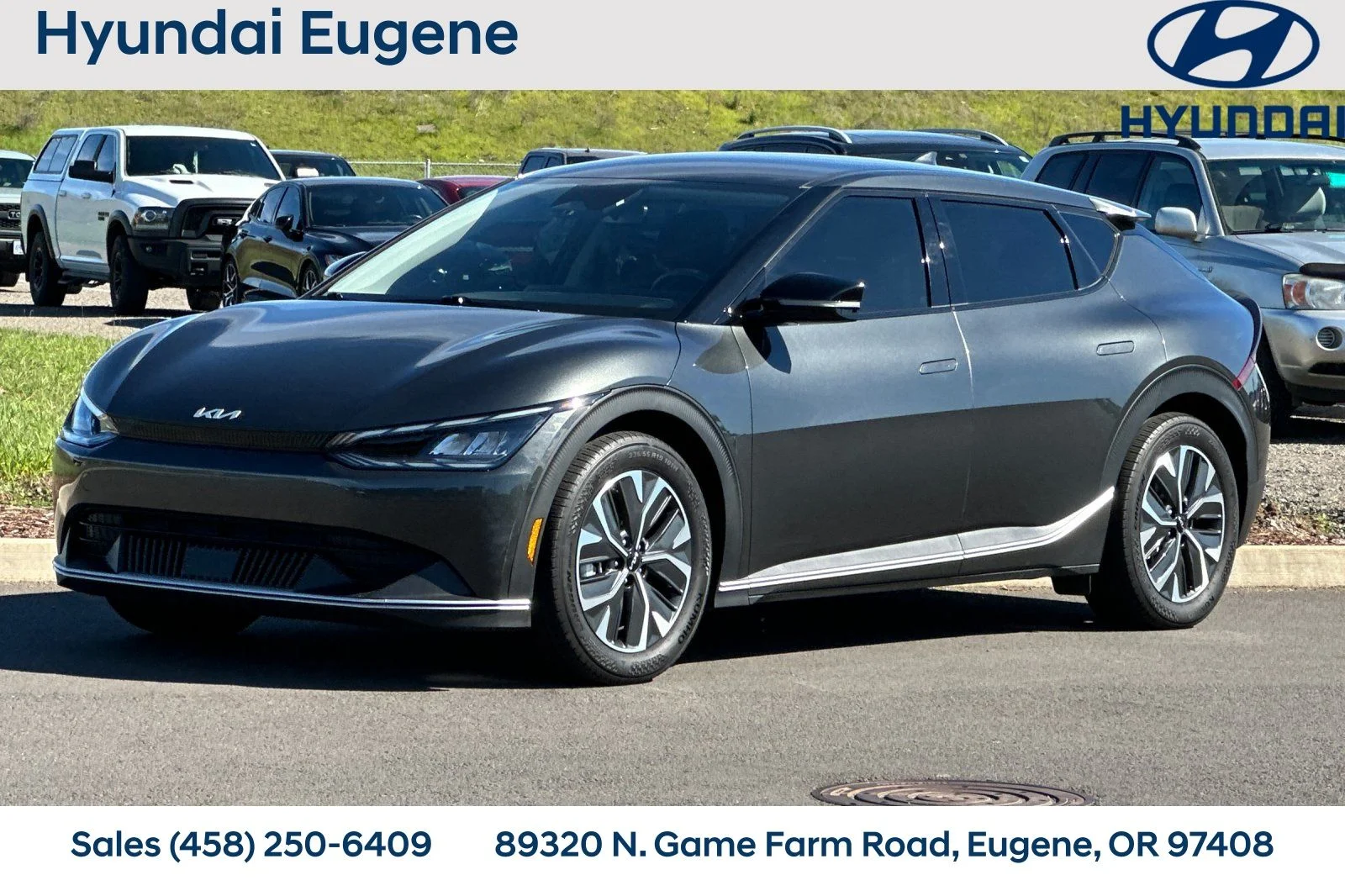 Used 2023 Gray Kia Light image 9