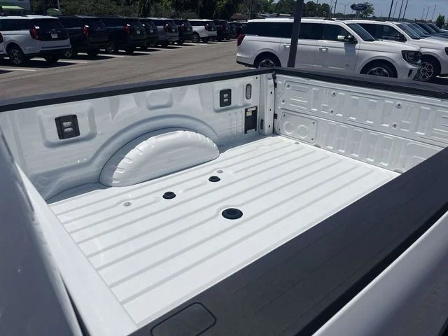 New 2026 Star White Metallic Tri-Coat Ford King Ranch image 21