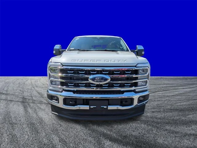 New 2026 Star White Metallic Tri-Coat Ford F-250® Lariat® image 9