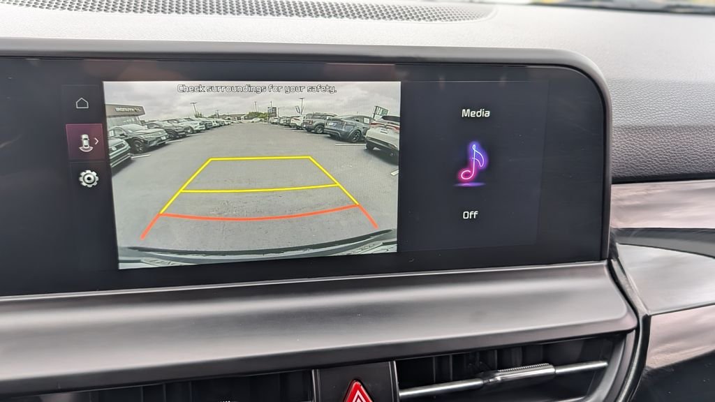 2025 Kia Seltos S - Photo 29